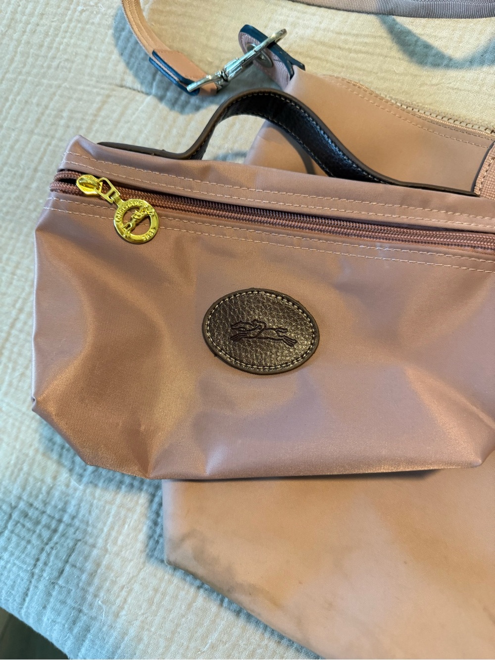 Longchamp blush pink Le Pliage Crossbody with pouch - Picture 3 of 12